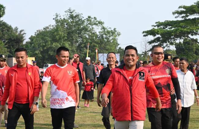 Pembukaan Turnamen Simpang Beringin Cup, Bupati H Zukri: Junjung Sportifitas Olahraga