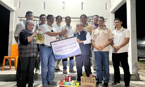 RAPP Serahkan Bantuan 7,4 Ton Logistik untuk 10 Kecamatan Terdampak Banjir di Kuansing dan Kampar