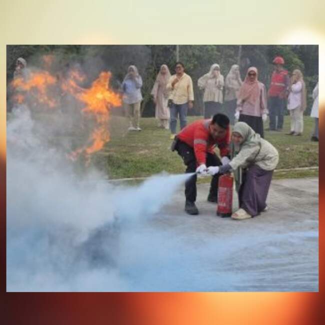 Membangun Keluarga Siaga Api, RAPP Adakan Pelatihan Penggunaan APAR